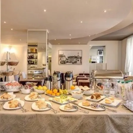 Hotel Firenze Como